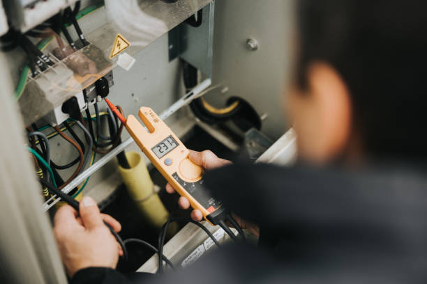 Best Circuit Breaker Repair  in Elma Center, NY